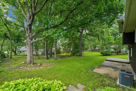 5112 Main Street Lisle IL 60532