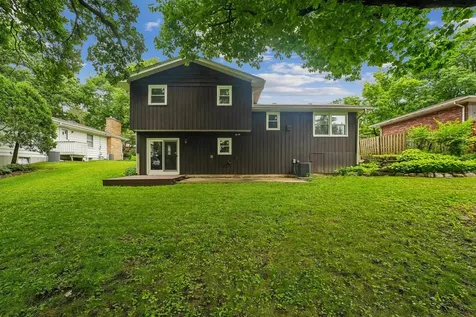5112 Main Street Lisle IL 60532