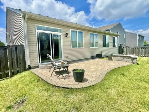 1074 Chestnut Drive Pingree Grove IL 60140