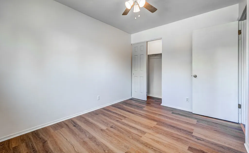 200 Hampdon Court Bolingbrook IL 60440