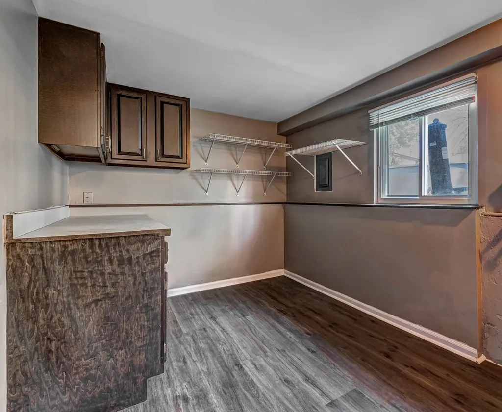 200 Hampdon Court Bolingbrook IL 60440