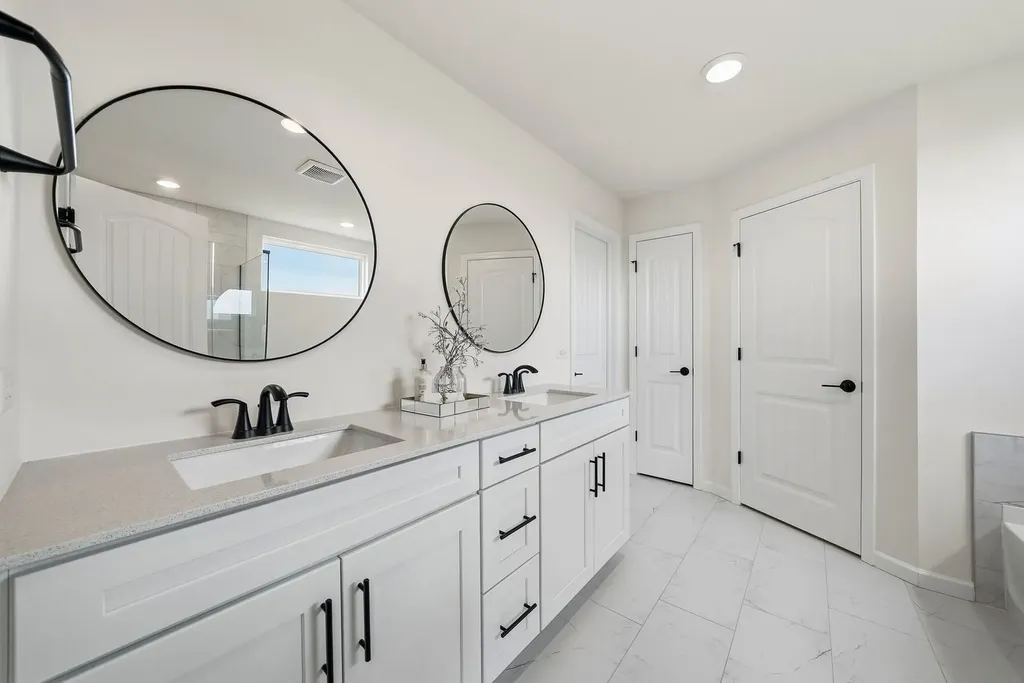 6303 Julie Court Lisle IL 60532