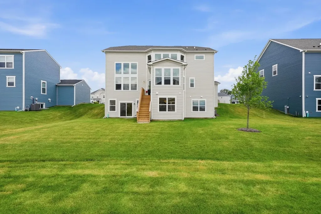 6303 Julie Court Lisle IL 60532