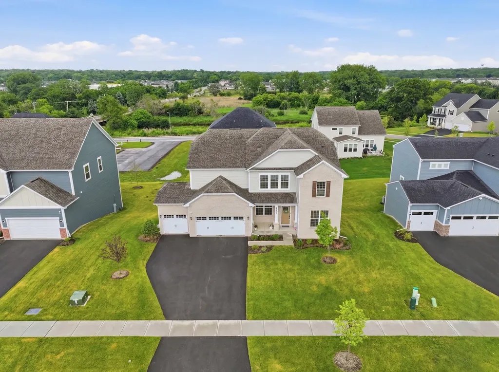 6303 Julie Court Lisle IL 60532