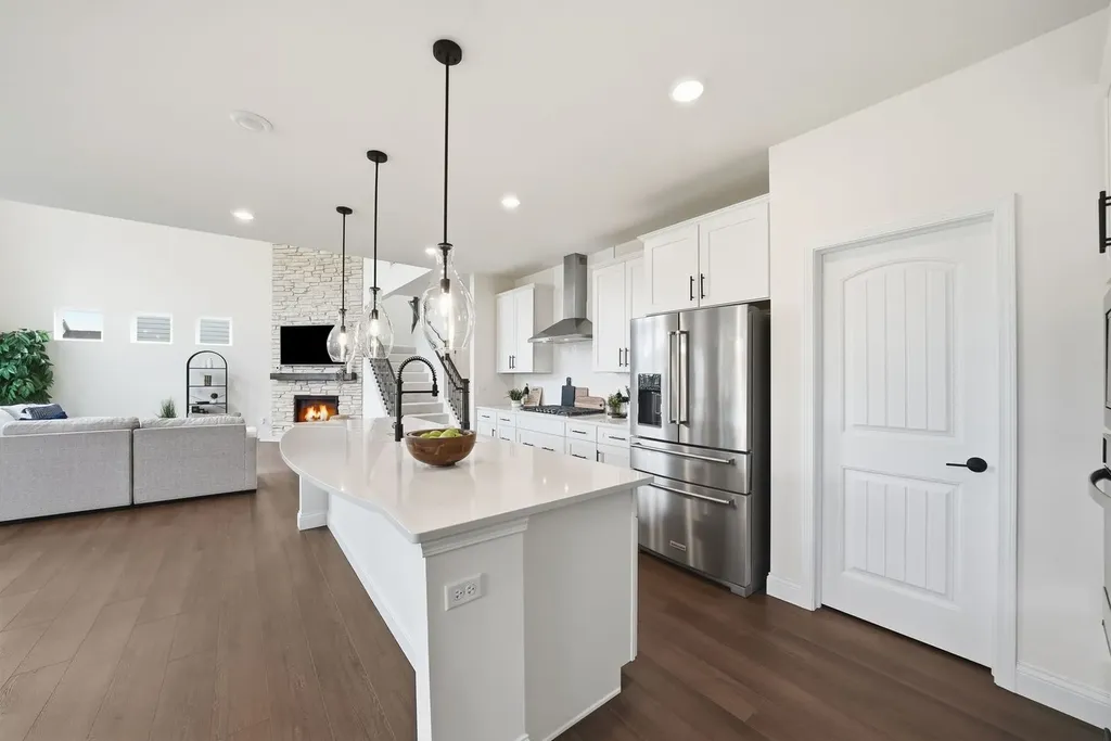 6303 Julie Court Lisle IL 60532
