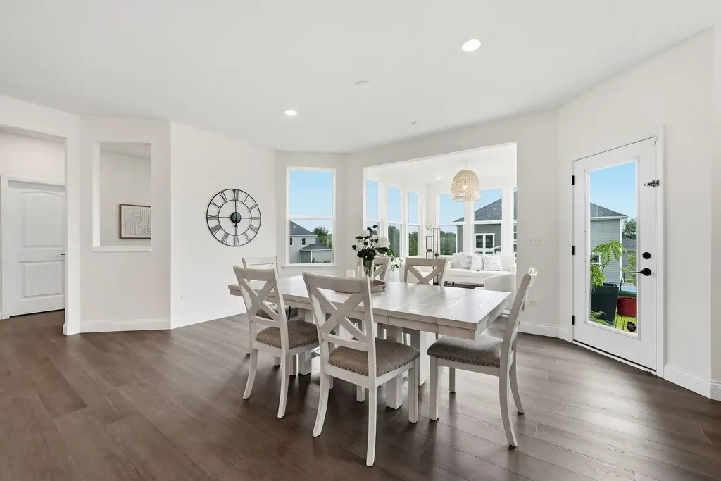 6303 Julie Court Lisle IL 60532