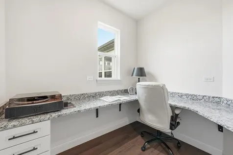6303 Julie Court Lisle IL 60532