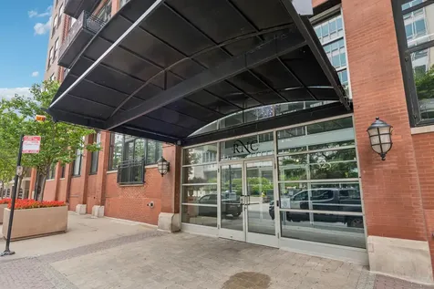 521 West Superior Street Chicago IL 60654