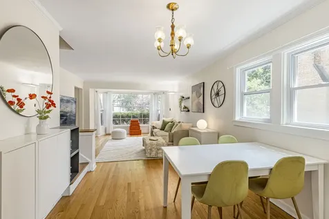 8144 Keystone Avenue Skokie IL 60076