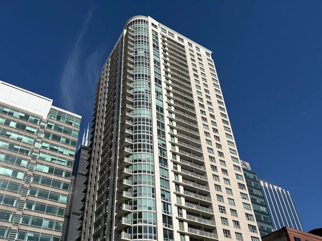 125 South Jefferson Street Chicago IL 60661