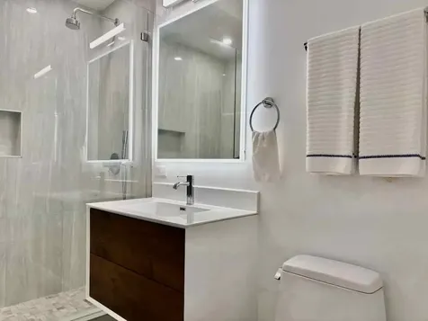 125 South Jefferson Street Chicago IL 60661