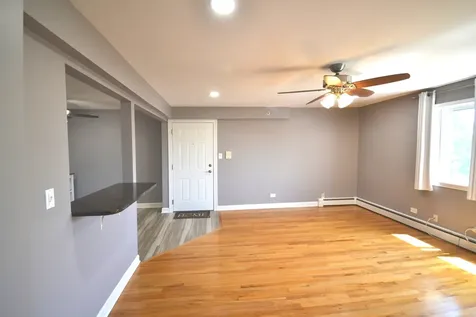 7100 Laverne Lane Tinley Park IL 60477