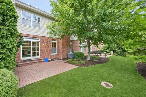 1047 Hickory Drive Western Springs IL 60558
