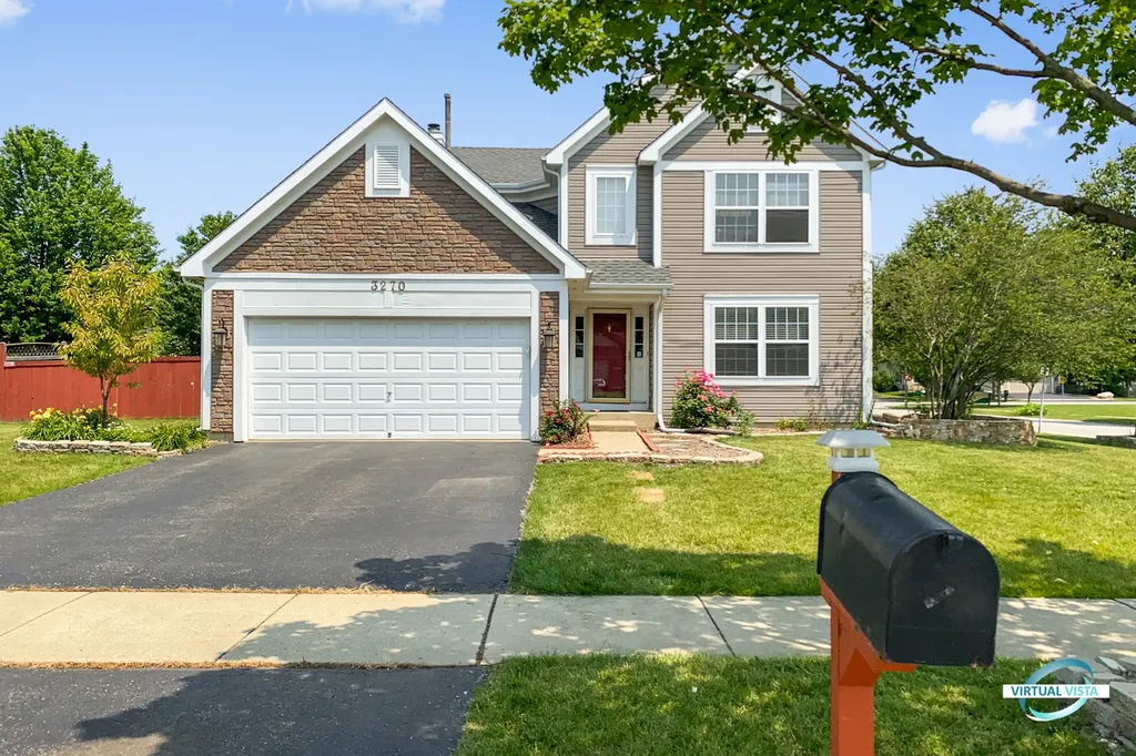 3270 Hopewell Drive Aurora IL 60504