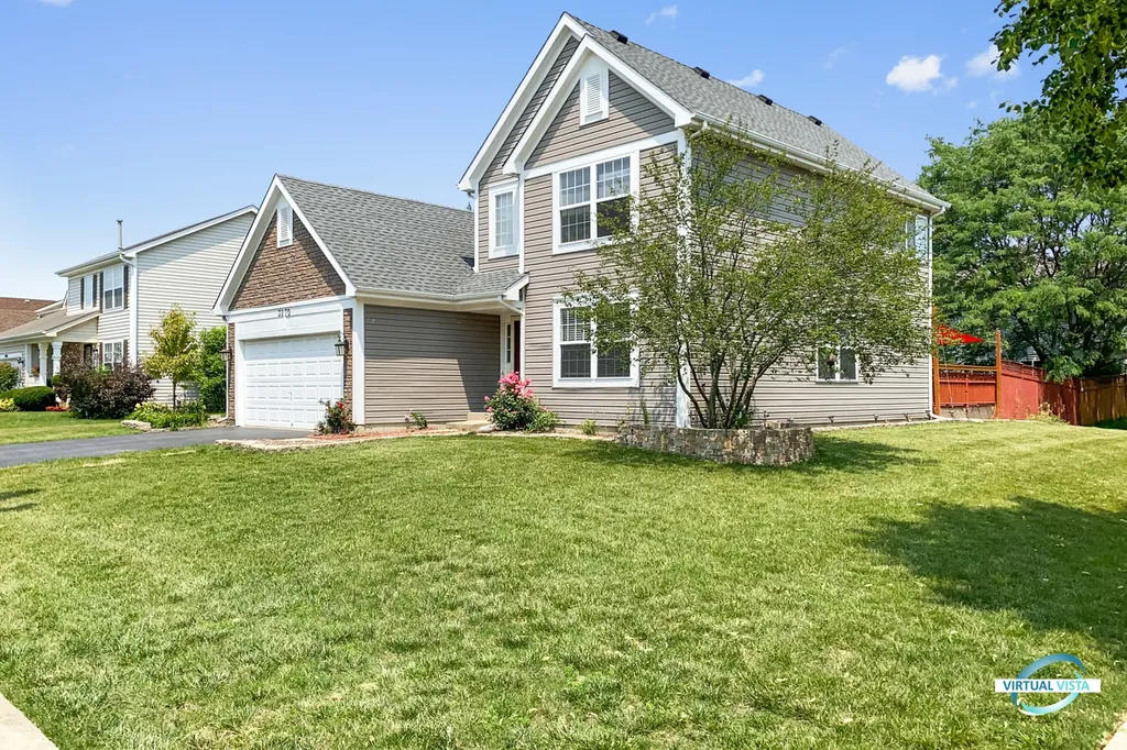 3270 Hopewell Drive Aurora IL 60504