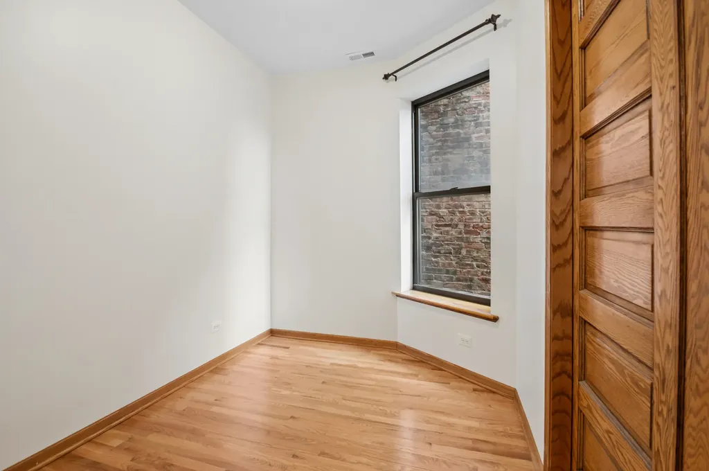 6137 South Kimbark Avenue Chicago IL 60637