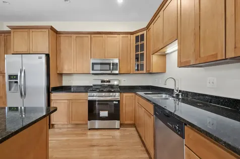 6137 South Kimbark Avenue Chicago IL 60637