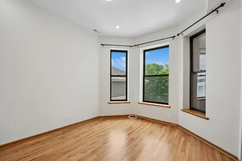 6137 South Kimbark Avenue Chicago IL 60637