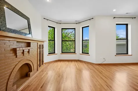 6137 South Kimbark Avenue Chicago IL 60637