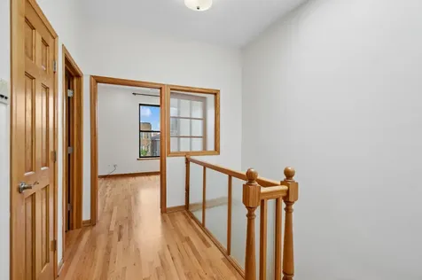 6137 South Kimbark Avenue Chicago IL 60637