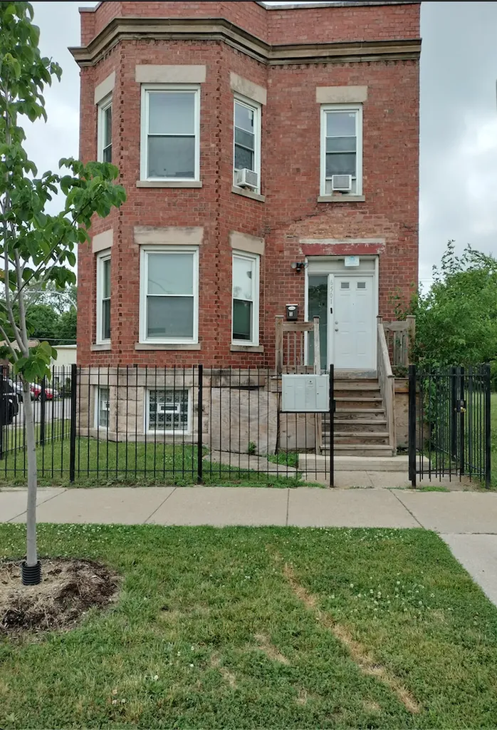 6501 South Justine Street Chicago IL 60636