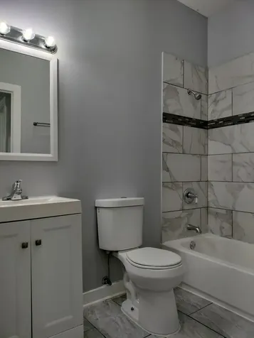 6501 South Justine Street Chicago IL 60636