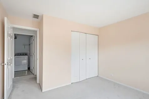 1632 Columbia Circle Bartlett IL 60103