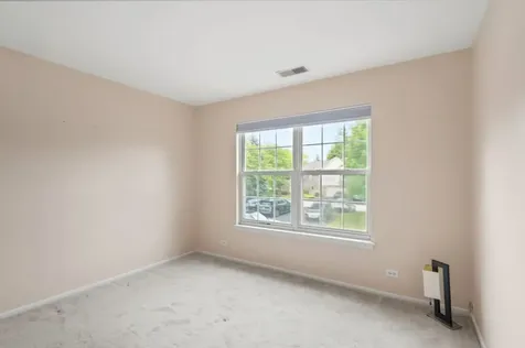 1632 Columbia Circle Bartlett IL 60103