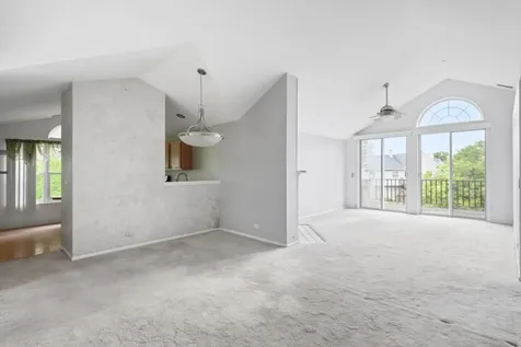 1632 Columbia Circle Bartlett IL 60103