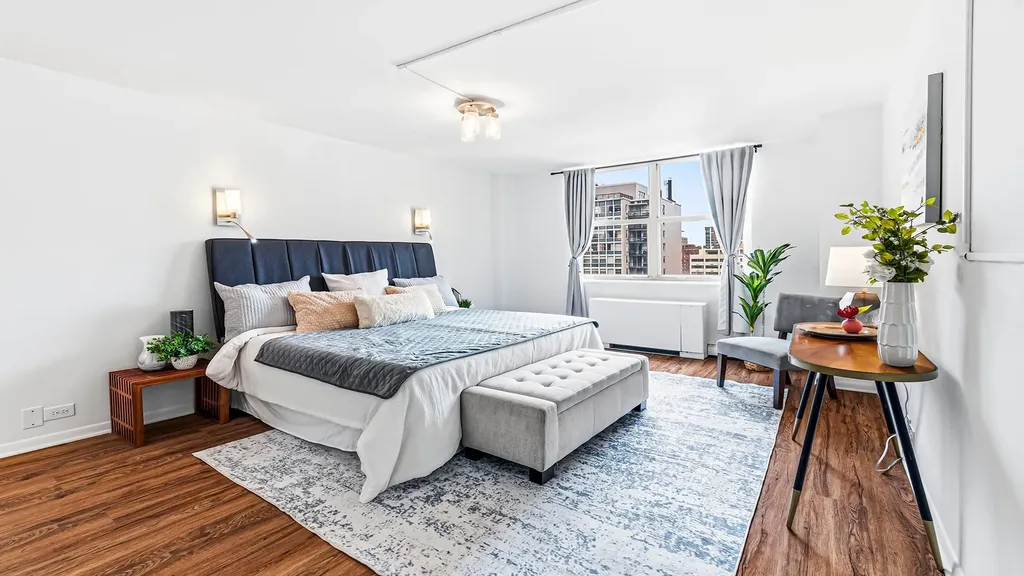 40 East Cedar Street Chicago IL 60611