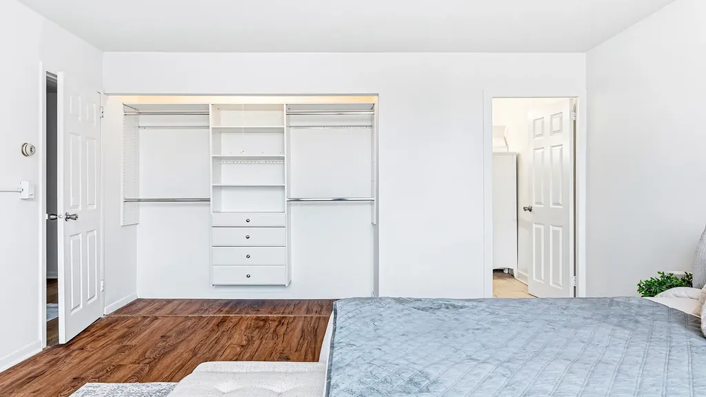 40 East Cedar Street Chicago IL 60611