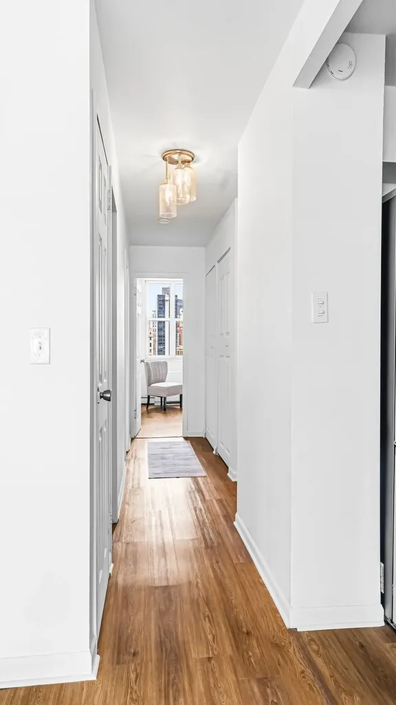 40 East Cedar Street Chicago IL 60611