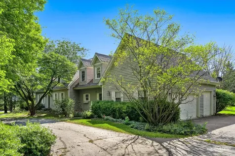 7N242 Whispering Trail St. Charles IL 60175