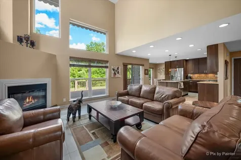 16820 West Serranda Drive Libertyville IL 60048