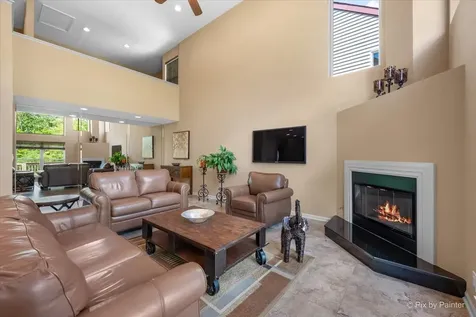 16820 West Serranda Drive Libertyville IL 60048
