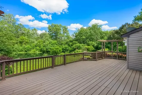 16820 West Serranda Drive Libertyville IL 60048