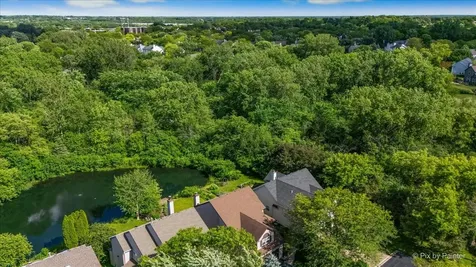 16820 West Serranda Drive Libertyville IL 60048