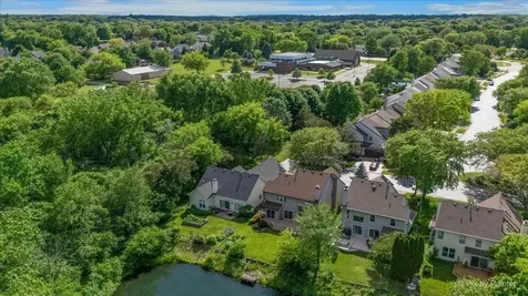 16820 West Serranda Drive Libertyville IL 60048