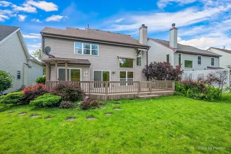 16820 West Serranda Drive Libertyville IL 60048