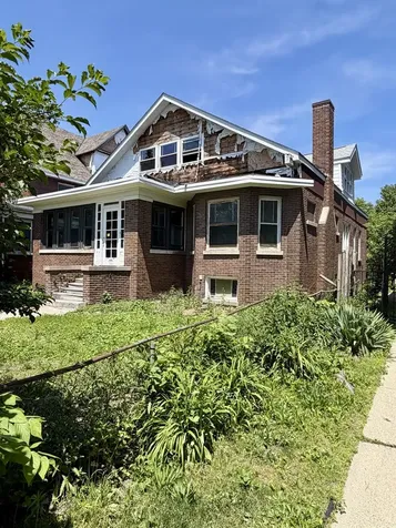 1420 West Jarvis Avenue Chicago IL 60626