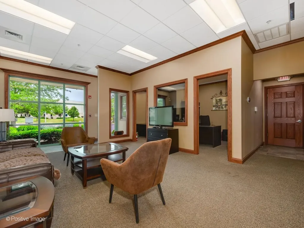 19229 Henry Drive Mokena IL 60448