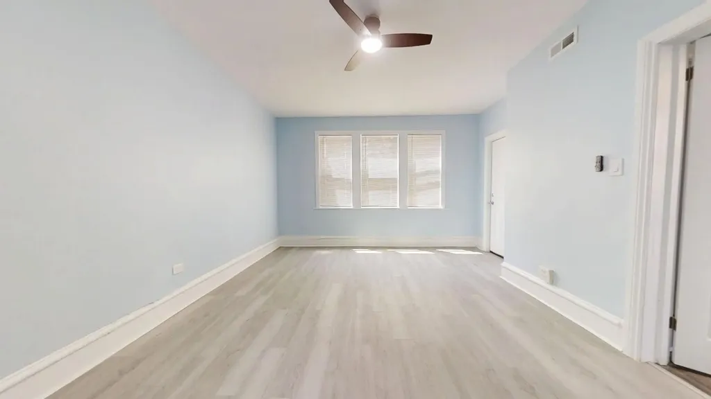 4925 South Justine Street Chicago IL 60609