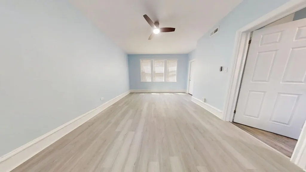 4925 South Justine Street Chicago IL 60609