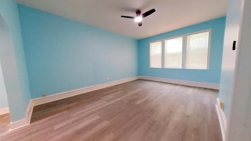 4925 South Justine Street Chicago IL 60609