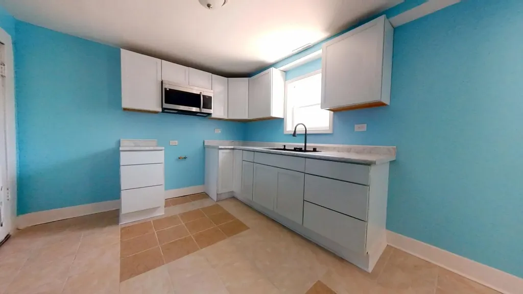 4925 South Justine Street Chicago IL 60609