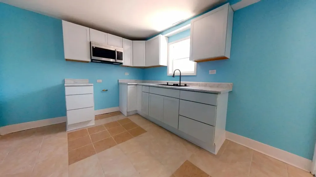 4925 South Justine Street Chicago IL 60609