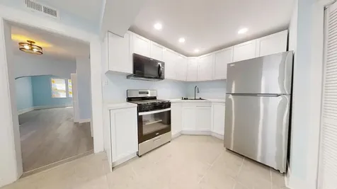 4925 South Justine Street Chicago IL 60609