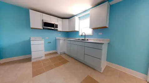 4925 South Justine Street Chicago IL 60609