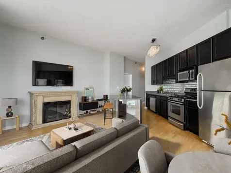 1600 South Indiana Avenue Chicago IL 60616