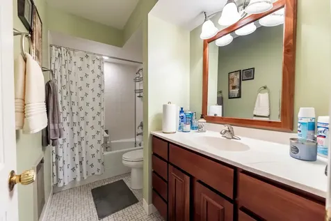 4123 West 98th Street Oak Lawn IL 60453